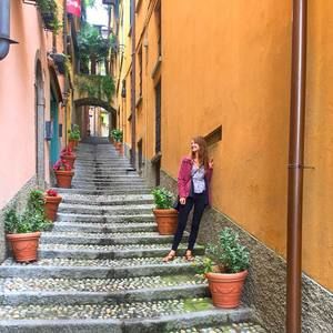 Meet your Posher, Emily